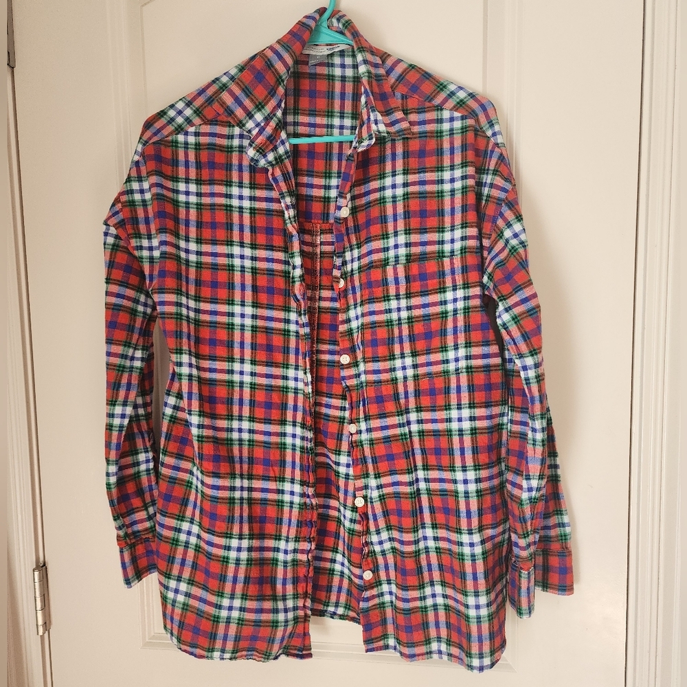 Old Navy Women's The Boyfriend Shirt Red and Green Plaid Button-Down Shirt - Picture 1 of 3